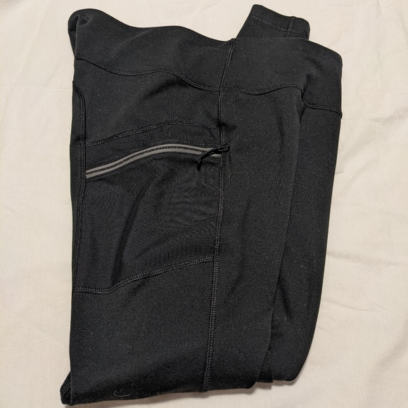 Columbia Sportswear Women's Leggings, Zip Pocket! - Picture 4 of 7